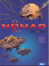 nomadcouv01.jpg