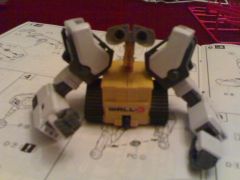 GUNDAM WALLE!