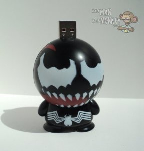 Marvel-Comics-Character-USB-Flash-Drives.jpg