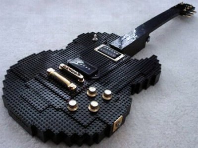 Strange_guitars_10.jpg