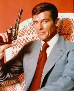 Roger-Moore---James-Bond--C10102109.jpg