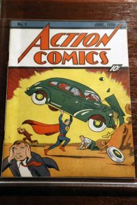 Action-Comics-No.-1-768x1152.jpg