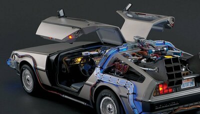 photosgrid-desktop-delorean-02_optmzd_80.jpg