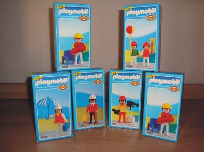 playmobil.thumb.JPG.aac644522dc46c6b4088e1538e1649aa.JPG
